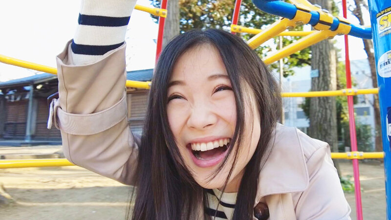 「【夏花】制服美少女が拘束イラマチオで激しい嘔吐調教される過激プレイ動画」のサンプル画像9枚目