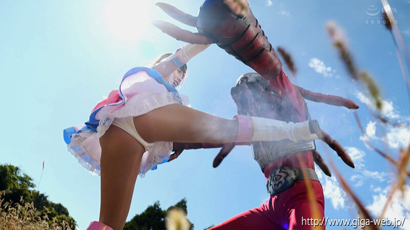 「有栖舞衣が魅せる女戦士ピンチ！セーラーエルメスの絶体絶命バトルシーン」のサムネイル