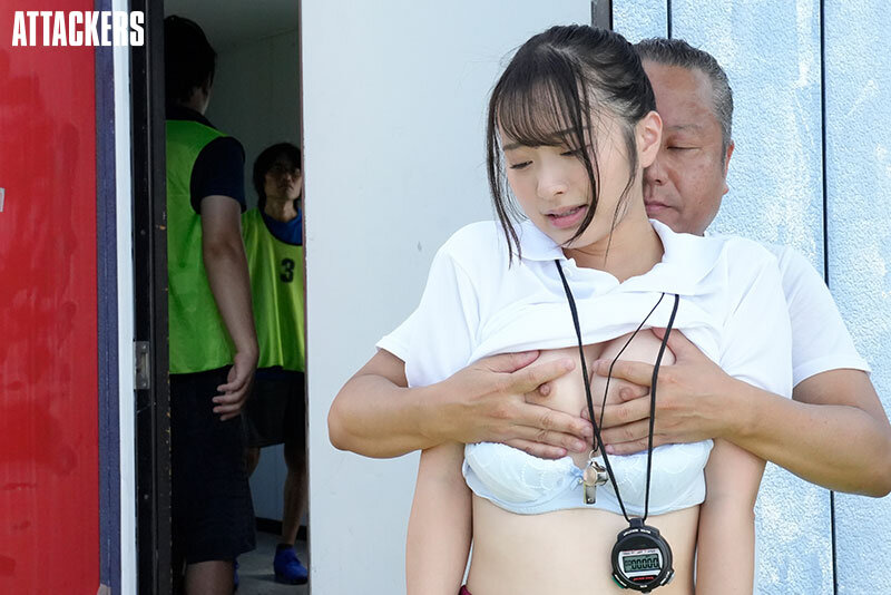 「花守夏歩が制服女子校生マネージャー役で魅せるNTR寝取られ作品｜顧問との禁断の関係」のサンプル画像6枚目