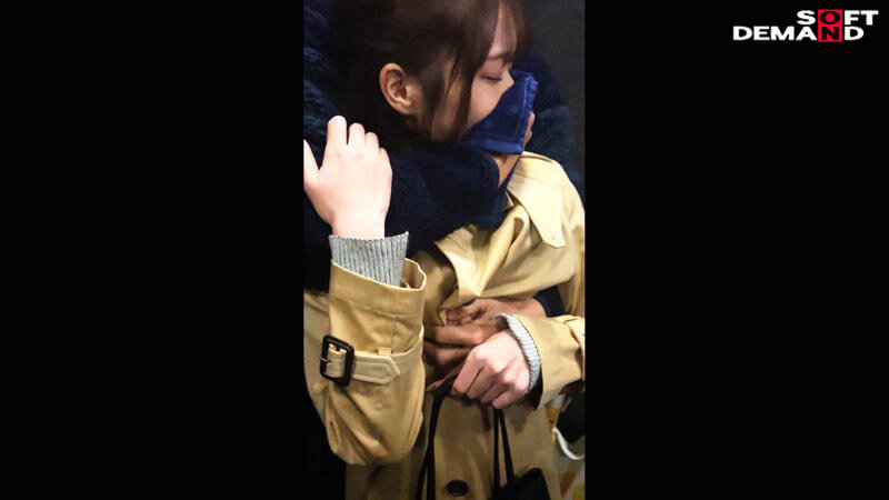 「【M女】サロン受付嬢がスパンキング・イラマチオ・3P中出しで快楽堕ち【調教記録】」のサンプル画像16枚目