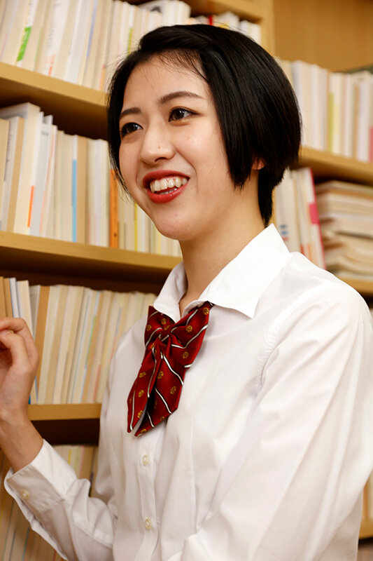 「【水谷梨明日】美少女スレンダークラスメイトのパンチラ誘惑！放課後の甘い告白から始まる禁断の関係」のサムネイル