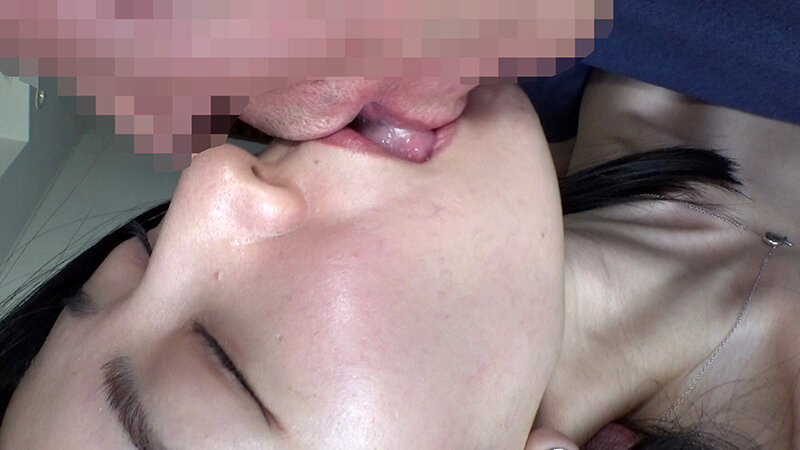 「響かれん 美乳スレンダーお姉さんのハメ撮り映像｜フェラ＆局部アップで魅せる個撮セックス」のサンプル画像4枚目