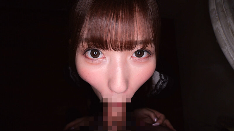 「逢沢みゆが野外露出で羞恥プレイ！巨乳美女の乱交キャンプSEX三昧が過激すぎる」のサンプル画像12枚目