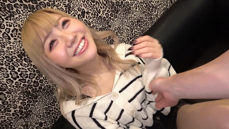 「【素人ギャル】【ハメ撮り・NTR】敏感M女の個人撮影流出!乳首責めで連続絶頂が止まらないセフレとの秘密映像」のサンプル画像13枚目