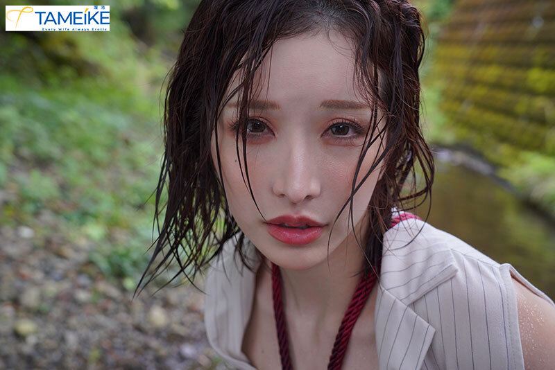 「熟女人妻・夢実かなえがSM緊縛に挑戦！縛りプレイで限界まで感じる衝撃ドキュメント」のサンプル画像1枚目