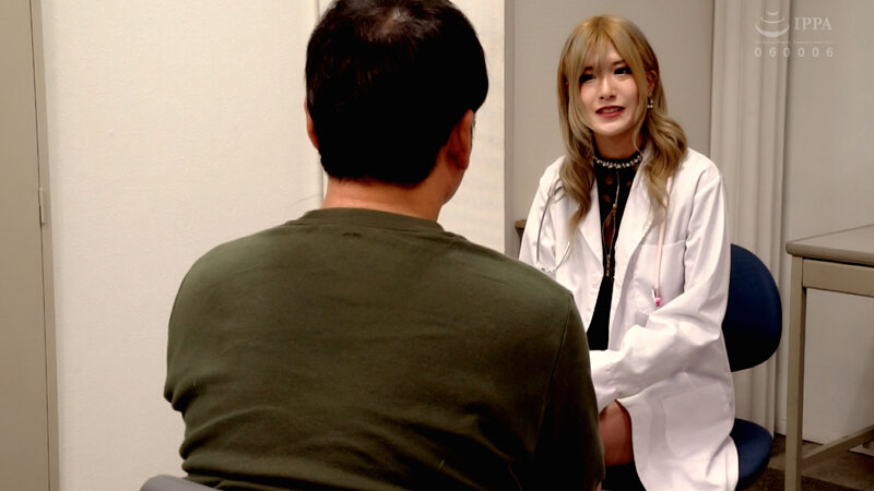 「ワイセツ女医Miiのアナル・フィスト治療でM男調教！SMクリニックの非正統的プレイ」のサンプル画像1枚目