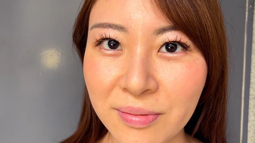 「【素人】街角ナンパで口内観察プレイ！商社営業れなちゃんの歯と舌をじっくり観察【フェチ動画】」のサムネイル