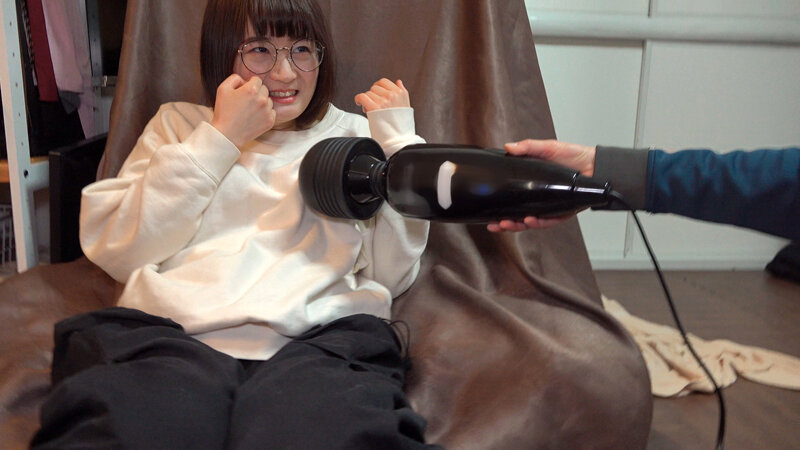 「スレンダー看護師がマッサージで連続アクメ絶頂!M女覚醒の激しいオーガズム体験」のサンプル画像1枚目