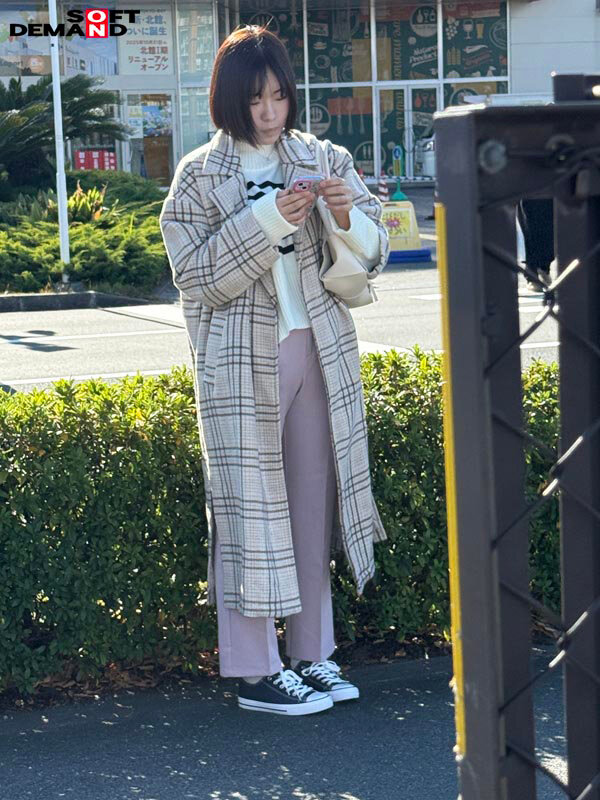 「【素人人妻】マジックミラー号で妊活妻が恥じらい診察体験！NTR寝取られ盗撮映像」のサンプル画像8枚目