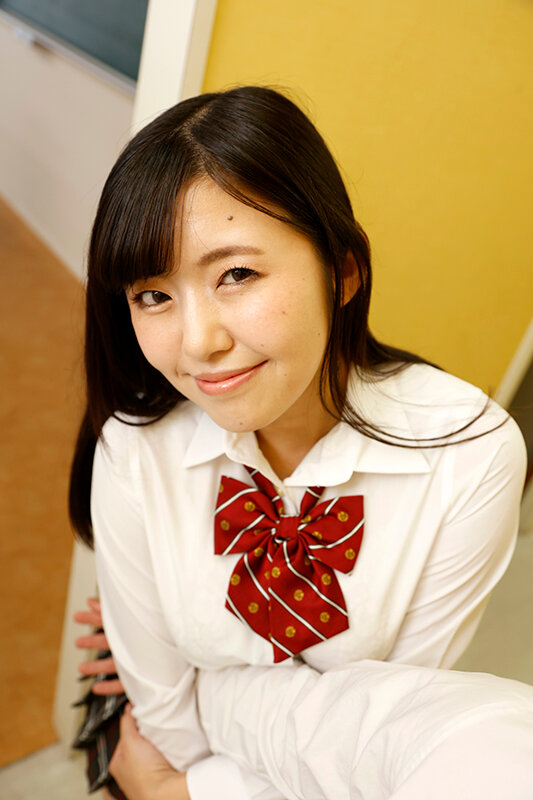 「菊池まや パンチラ動画｜美少女巨乳女優の大胆誘惑シーン｜告白からの甘い展開」のサムネイル