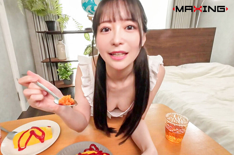 「天馬ゆい 美乳スレンダー彼女との1ヶ月記念イチャラブ3P中出しアクメお泊まりデート」のサンプル画像9枚目