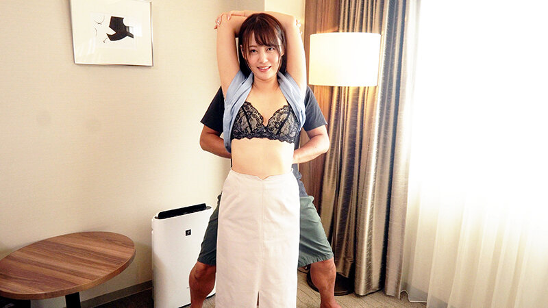 「神谷咲良がM女素人として羞恥フェラ手コキでご奉仕！ごっくん口内発射の濃厚プレイ」のサムネイル