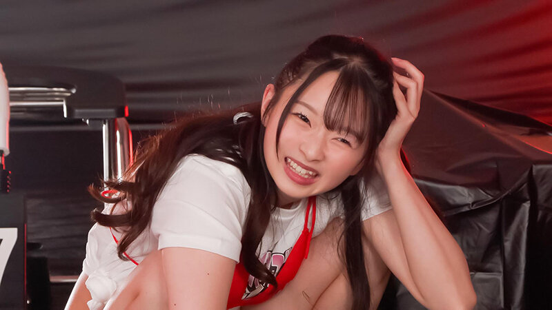 「天馬ゆい・望月つぼみが電マ＆バイブで潮吹きアクメ！羞恥の心理戦イスゲーム決勝戦」のサンプル画像11枚目