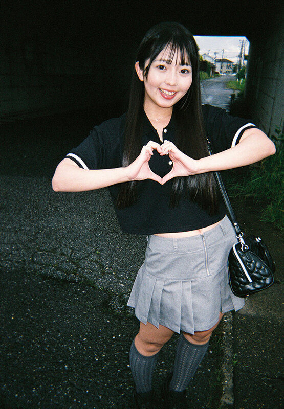 「泉りおんとハメ撮りデート｜パイパン美少女とのフェラ・中出し・ごっくん濃厚プレイ」のサムネイル