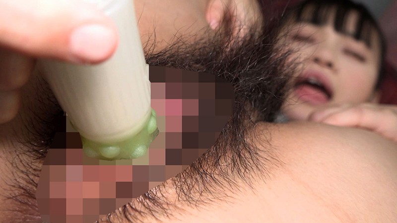 「花音うらら 制服姿の美少女JKが魅せる局部アップ映像｜清楚系女子校生の接写グラビア」のサンプル画像10枚目