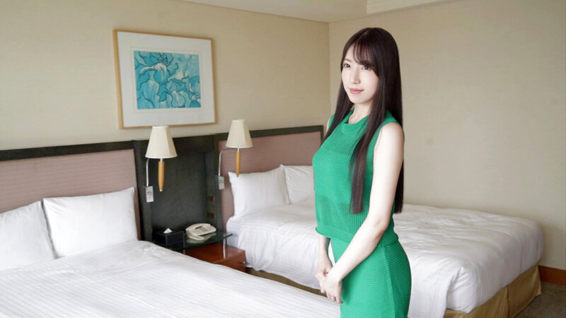 「【あかね麗】巨乳人妻の禁断不倫セックス！熟女妻が中出しで乱れる浮気現場【二階堂麗】」のサムネイル