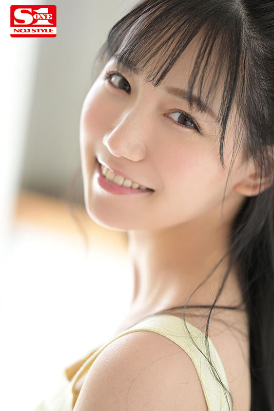 「巨乳女優・三田真鈴が初挑戦！3P・4Pで激イキ連発の本格3本番スペシャル」のサンプル画像4枚目