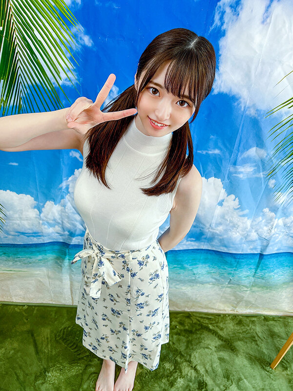 「【素人美女】巨乳コスプレイヤーのパンチラ個人撮影会｜4人の美女が魅せるセクシーショット」のサンプル画像8枚目