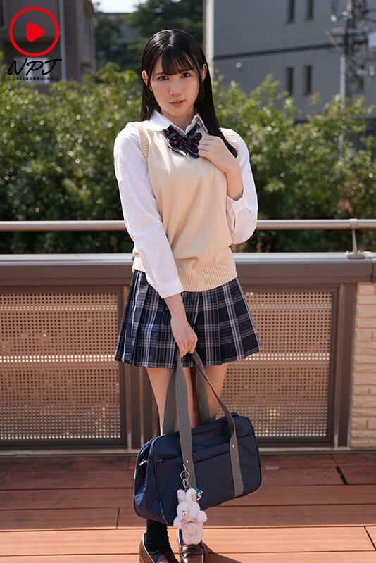 「【素人JK】高身長スリム巨乳Hカップ女子校生と生中出しハメ撮り！性欲旺盛な地味子と濃厚プレイ」のサムネイル