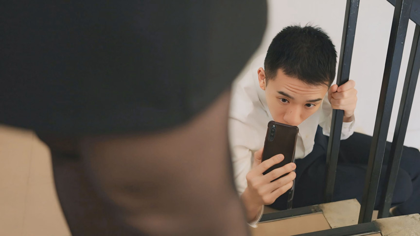 「生真面目だと思っていた経理部女子はとんでもない痴女だった！弱みを握られ日夜社内で痴女られるハメに」のサムネイル