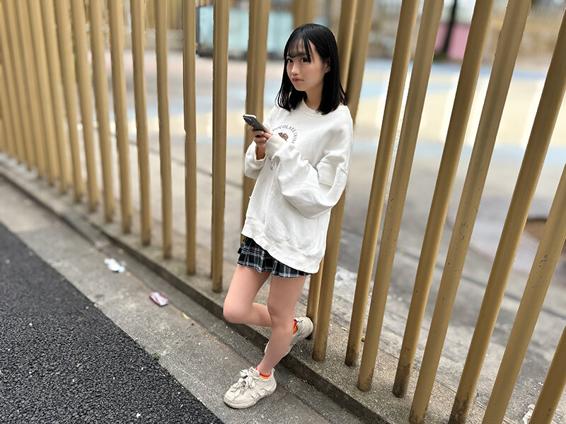 「【素人美少女】美乳×巨乳の美尻ギャルとハメ撮り中出しセックス｜裏うらキン008」のサムネイル