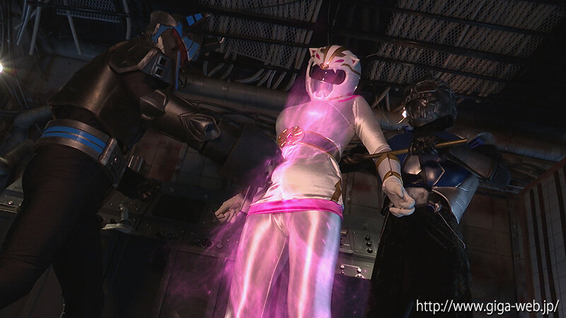 「辻さくらが挑む女戦士ヒロインドミネーション!ワイルドレンジャー屈辱の敗北と試練」のサンプル画像8枚目