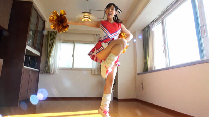 「青山まりこのブルマ姿でダンス＆拘束プレイ！体操着チアリーダーが魅せる軟体パフォーマンス」のサンプル画像4枚目