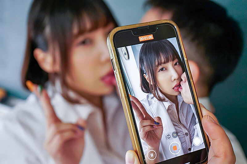 「安位薫のNTR作品｜巨乳人妻女教師が生徒の巨根に寝取られる保健室での禁断関係」のサンプル画像7枚目