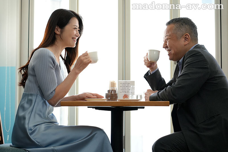 「北条麻妃が魅せる濃密不倫セックス|美乳熟女人妻の中出し情事を完全収録」のサムネイル