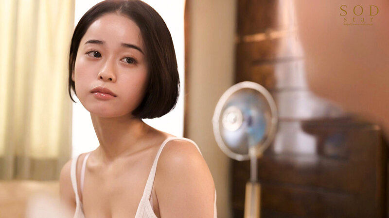 「MINAMO 巨乳幼馴染と汗だく中出しNTR 帰省中の再会で寝取られる痴女プレイ」のサンプル画像3枚目