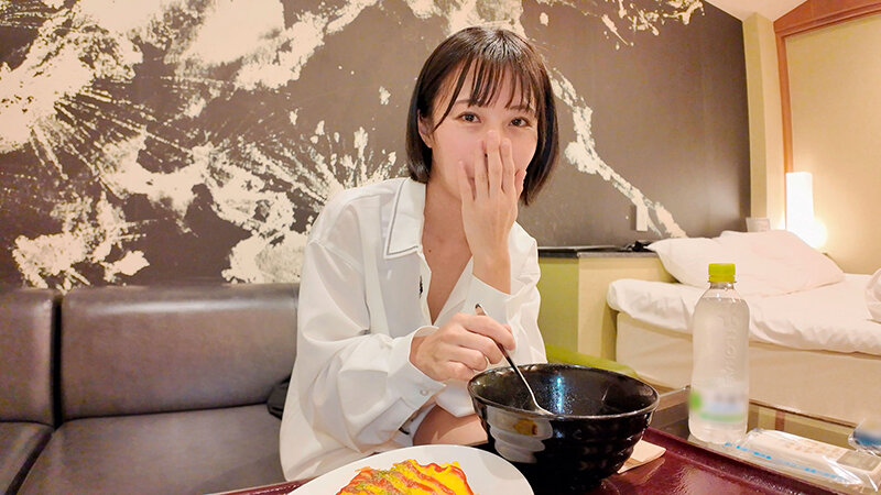 「雨宮あや花のハメ撮りデート｜フェラ・ごっくん・中出しで乱れる敏感美女の本性」のサンプル画像10枚目