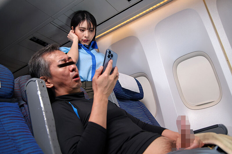 「美人キャビンアテンダントの痴女責め！S字尻振り騎乗位で中出しさせられる濃厚フライト」のサンプル画像14枚目