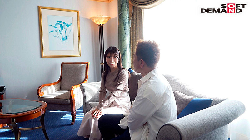 「人妻保育士・伊吹玲奈のローション・オイルプレイが艶めかしい！恋愛経験少なめ美人妻のAVデビュー作」のサンプル画像4枚目