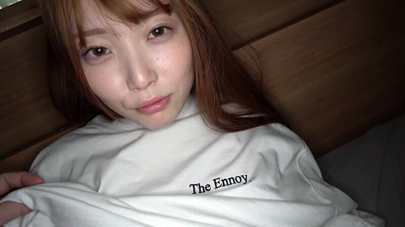 「【素人カップル】美乳美少女とのイチャラブハメ撮り♡巨乳お姉さん5組の甘々プライベート映像」のサンプル画像6枚目