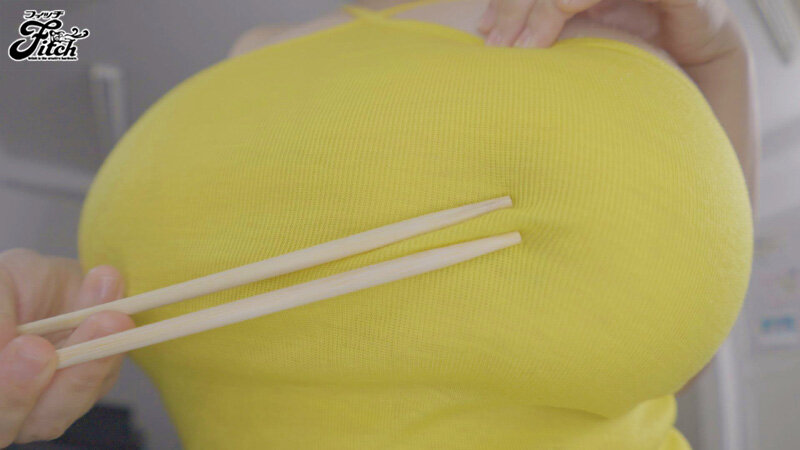 「優月まりな Kカップ巨乳痴女の潮吹き絶頂パイズリ＆中出しデリバリーSEX」のサンプル画像2枚目