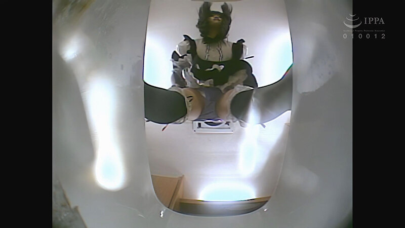 「【素人101人】アナル丸見え排泄シーン集｜局部アップで魅せるスカトロAIリマスター作品」のサンプル画像15枚目