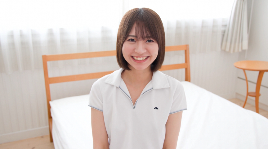 「東條なつのアイドル級グラビア映像「ドクターSummer」で魅せる美ボディ披露」のサムネイル