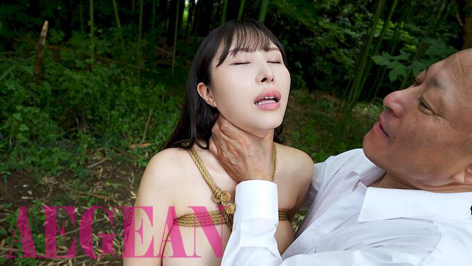 「広瀬美結が野外露出で緊縛プレイに挑戦！巨乳美女の羞恥くすぐり責め体験」のサンプル画像2枚目