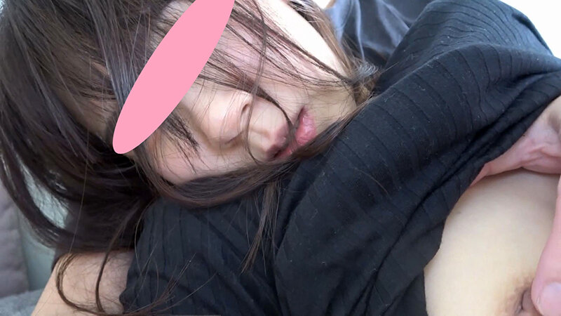 「【素人】敏感素人ゆいちゃんが電マとくすぐり責めで感情崩壊！過激な性感攻めに悶絶する姿が話題」のサンプル画像11枚目