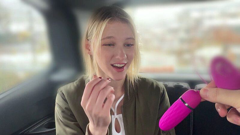 「メロディー・雛・マークスが羞恥プレイで潮吹き絶頂！白人女優の濃厚キスと中出しセックス」のサムネイル