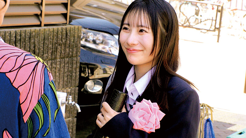 「【素人JK】卒業式直後の制服女子校生をナンパ！初体験で中出しされる敏感美少女」のサンプル画像8枚目