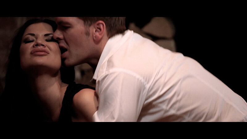 「Sweet Cat・Carolina Abril・ジャスミンジェイ共演！白人美女モデルたちの魅惑のセクシーショー」のサンプル画像19枚目