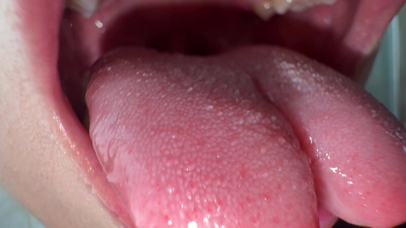 「【安堂はるの】素人お姉さんをナンパ！個人撮影で魅せる舌ブラシ汚舌苔採取の衝撃映像」のサンプル画像13枚目