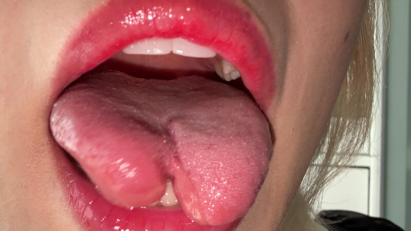 「【安堂はるの】素人お姉さんをナンパ！個人撮影で魅せる舌ブラシ汚舌苔採取の衝撃映像」のサンプル画像5枚目