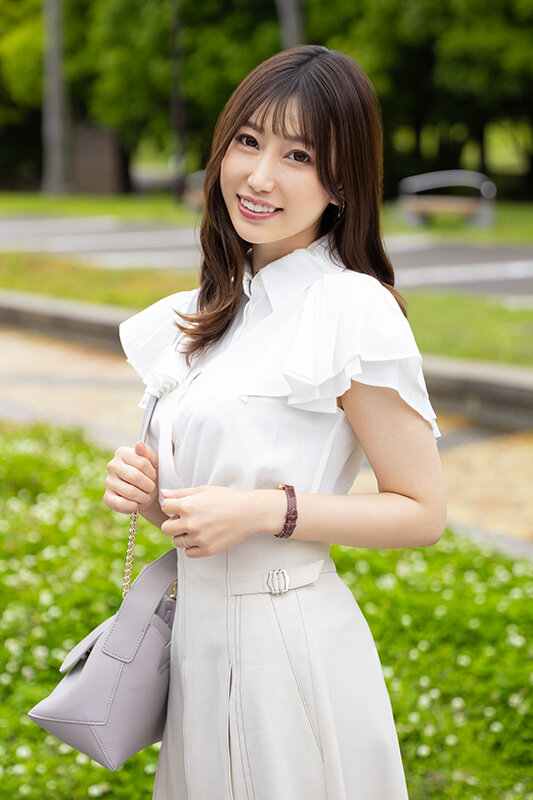 「春乃藍・西田栞帆が魅せる美乳人妻のオナニー&中出しプレイ|舞ワイフセレブ倶楽部200」のサンプル画像2枚目