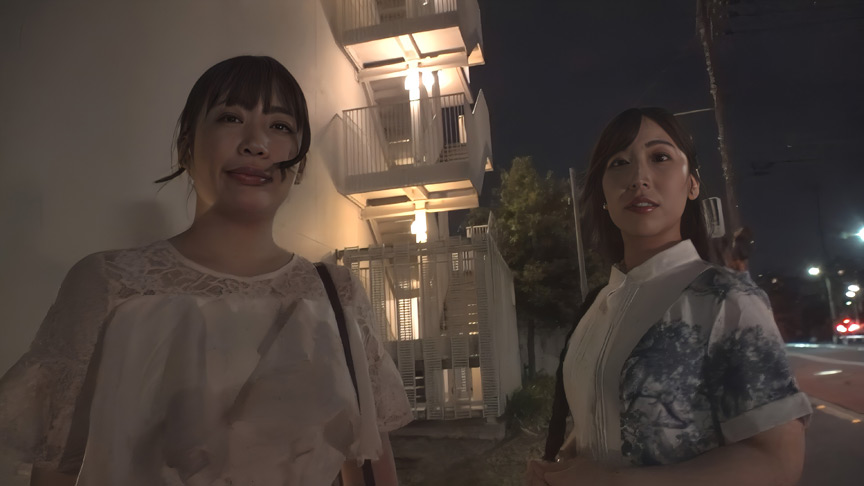 「【熟女】E★人妻DX みなみ＆みく｜素人妻の濃厚プレイを完全収録した人気作品」のサムネイル