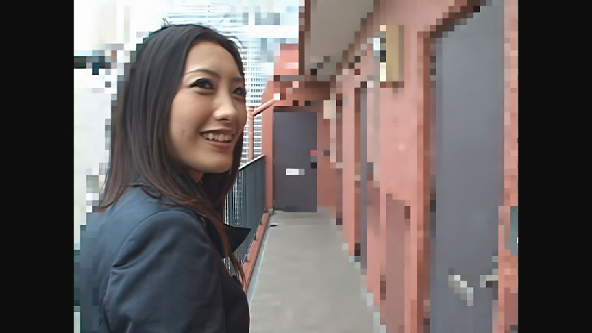 「管野しずかが自宅訪問で男の潮吹きテクニック披露！痴女プレイで快感絶頂へ導く」のサンプル画像7枚目