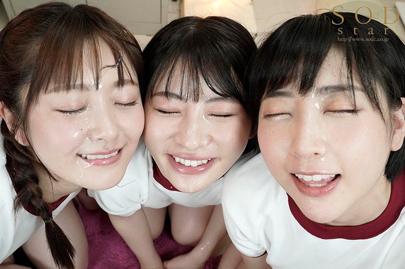 「青空ひかり・夏目響・宮島めい 美少女JKトリオが騎乗位で迫るハーレム3P4P学園プレイ」のサンプル画像18枚目