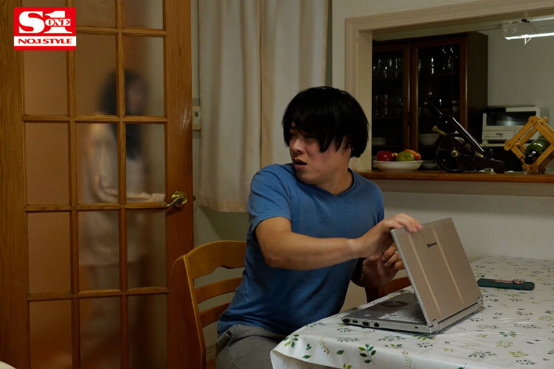 「【夢乃あいか】人妻が白昼に不倫…防犯カメラが捉えた衝撃のNTR拘束プレイ」のサンプル画像1枚目