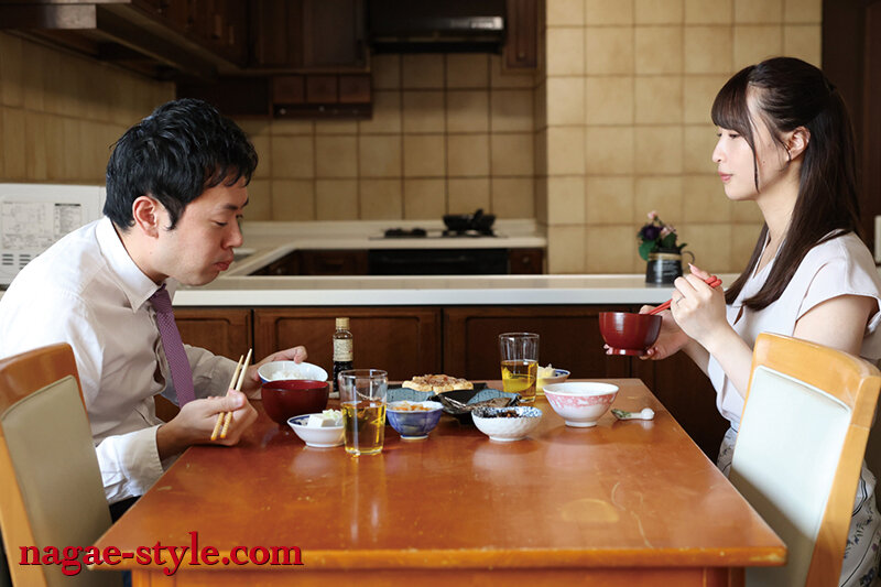 「三尾めぐのNTR作品｜スレンダー人妻が弟の嫁役で寝取られる背徳プレイ動画」のサンプル画像9枚目